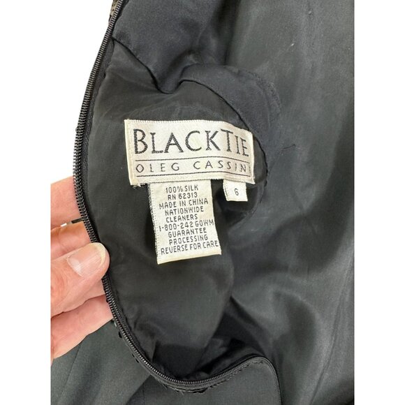 1980s Oleg Cassini short black dress with sequin top and racerback  Size 6 - Picture 8 of 8